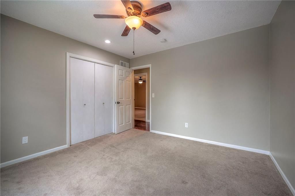 14638 W 85TH Terrace — photo 23