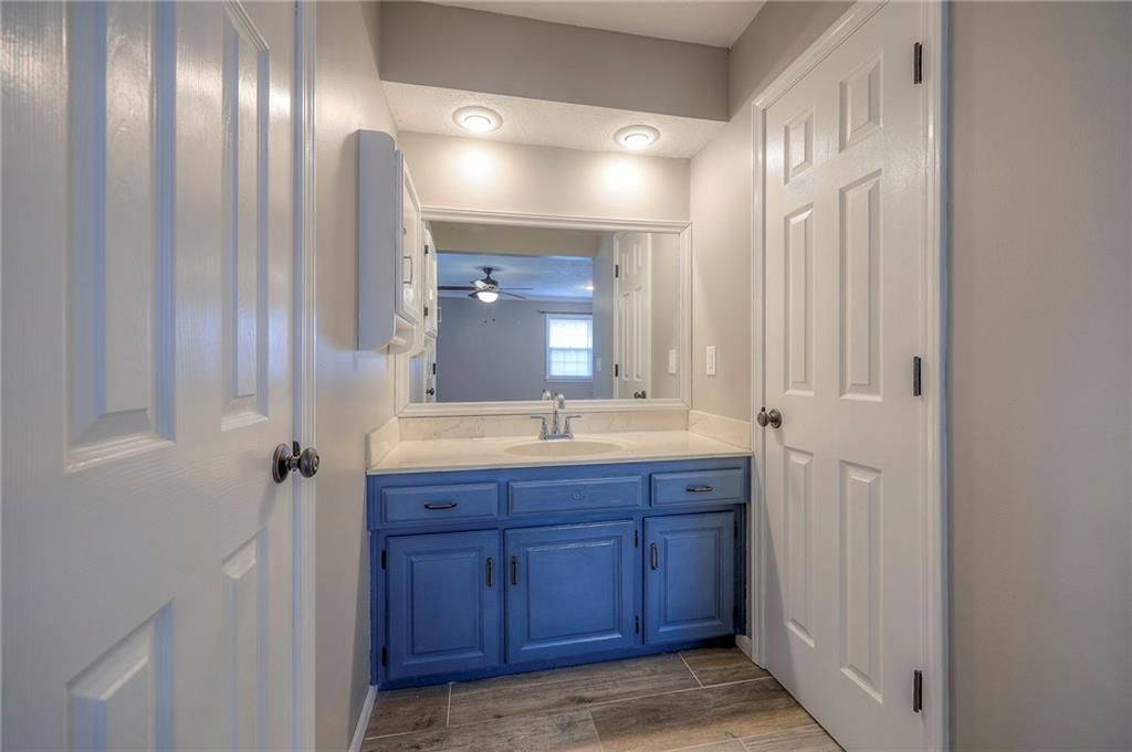 14638 W 85TH Terrace — photo 30