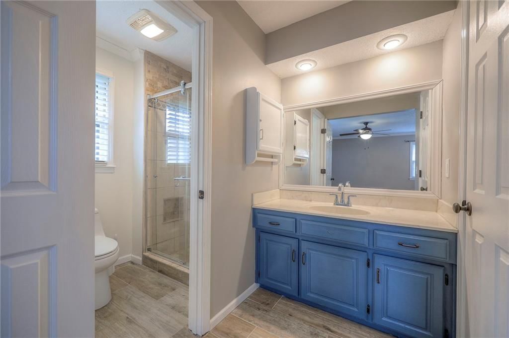 14638 W 85TH Terrace — photo 31