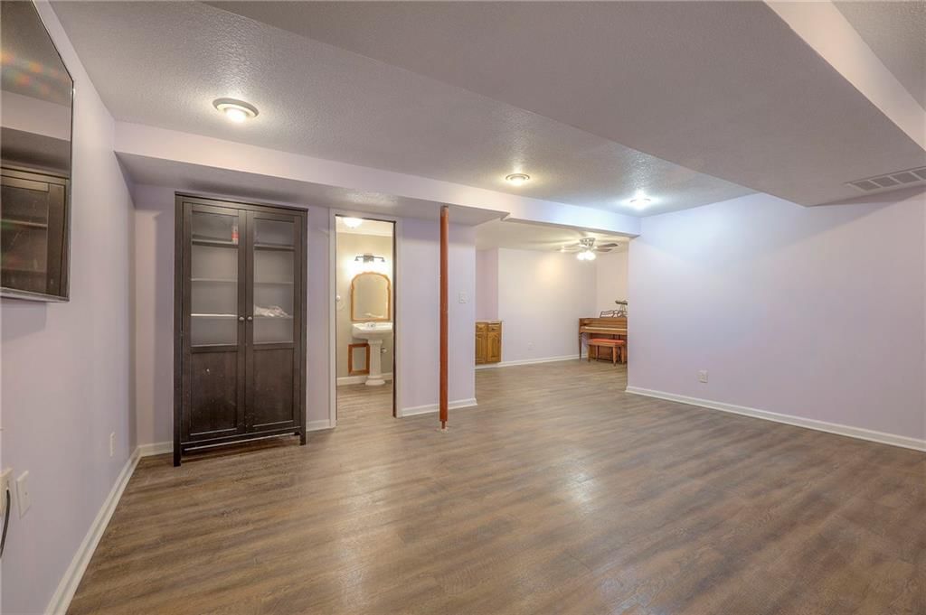 14638 W 85TH Terrace — photo 35