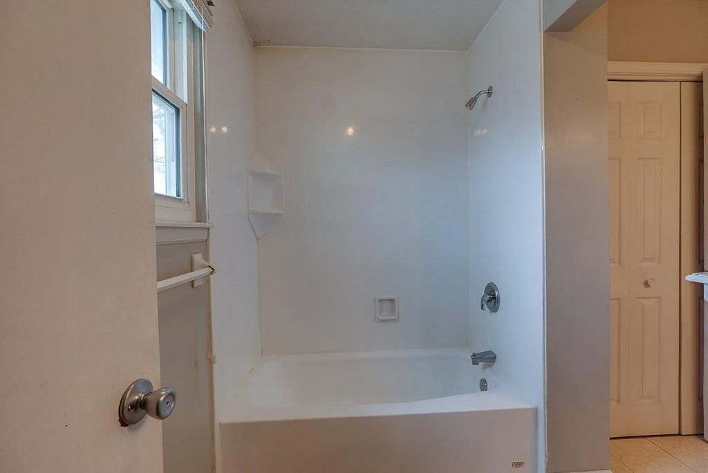 16916 E 4th, South Street — photo 11