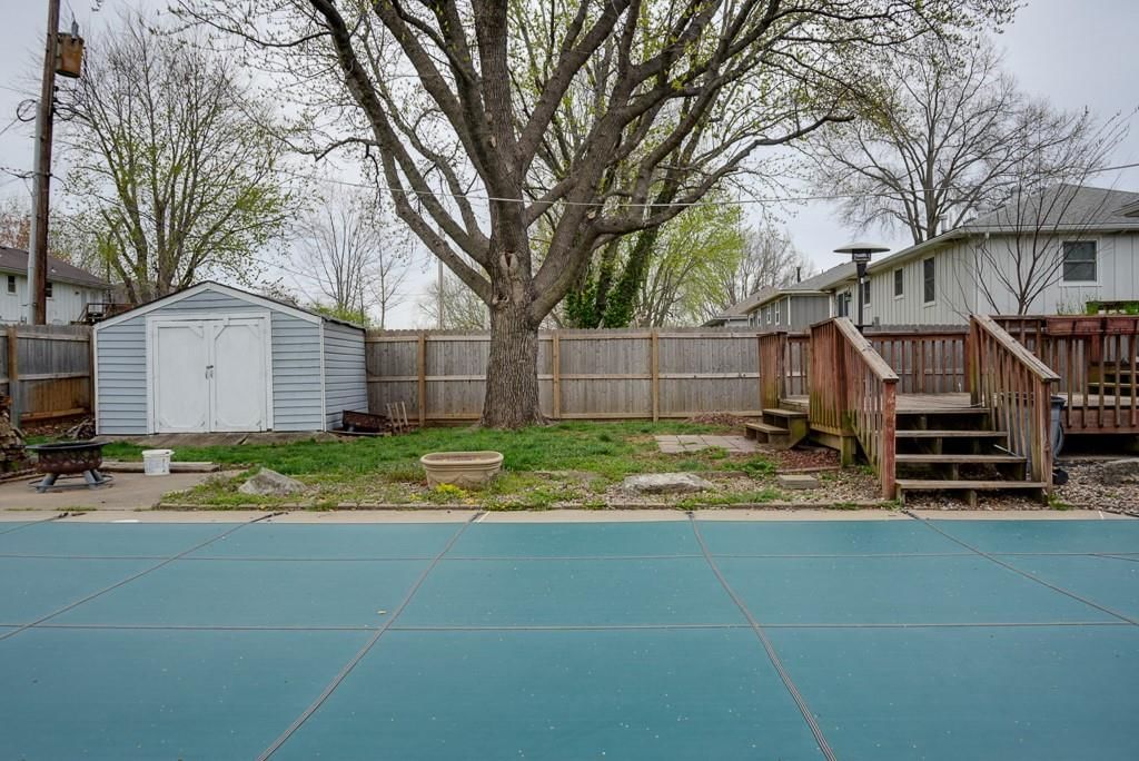 16916 E 4th, South Street — photo 26