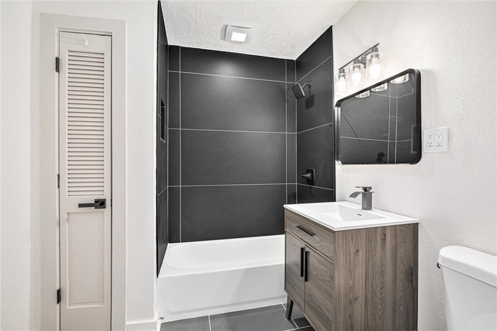 7406 E 51ST Street — photo 24