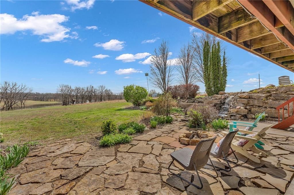 13668 Shawnee Heights Road — photo 47