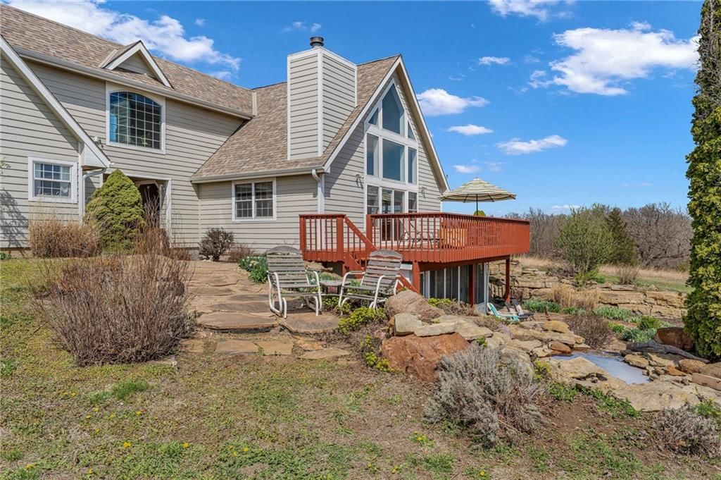 13668 Shawnee Heights Road — photo 50