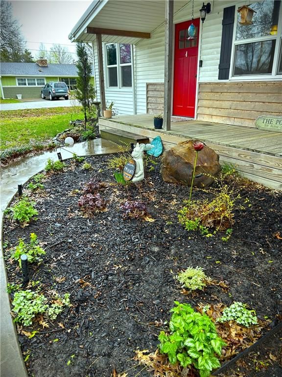 106 Mayo Street — photo 4