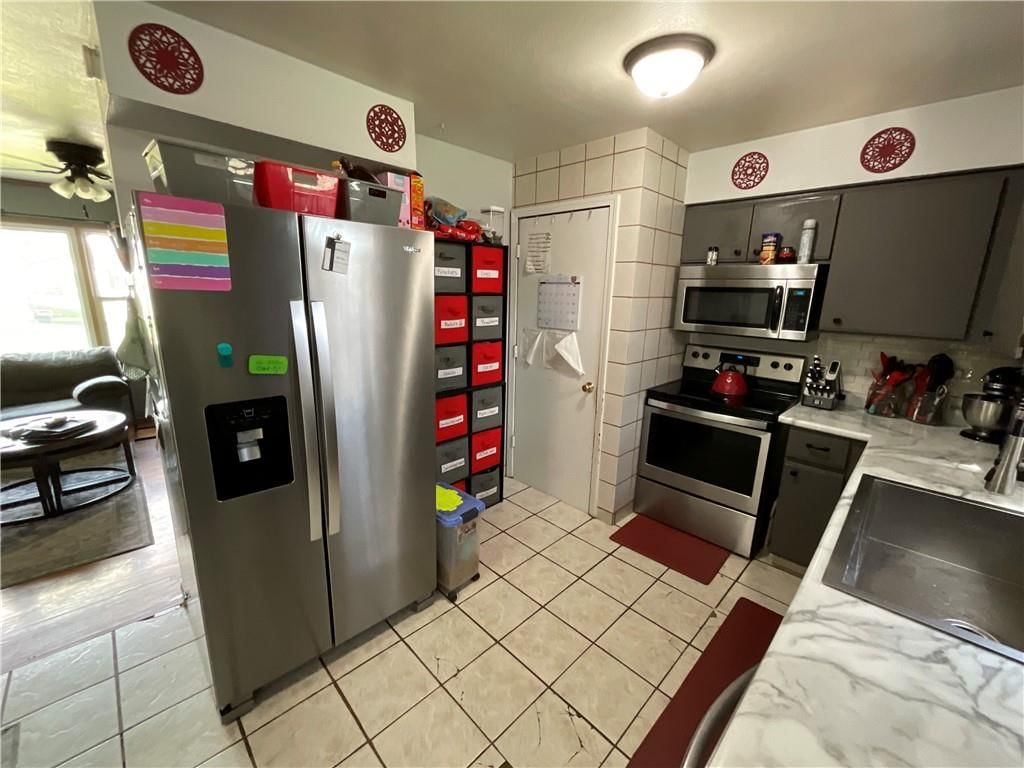 713 W Colonel Drive — photo 14
