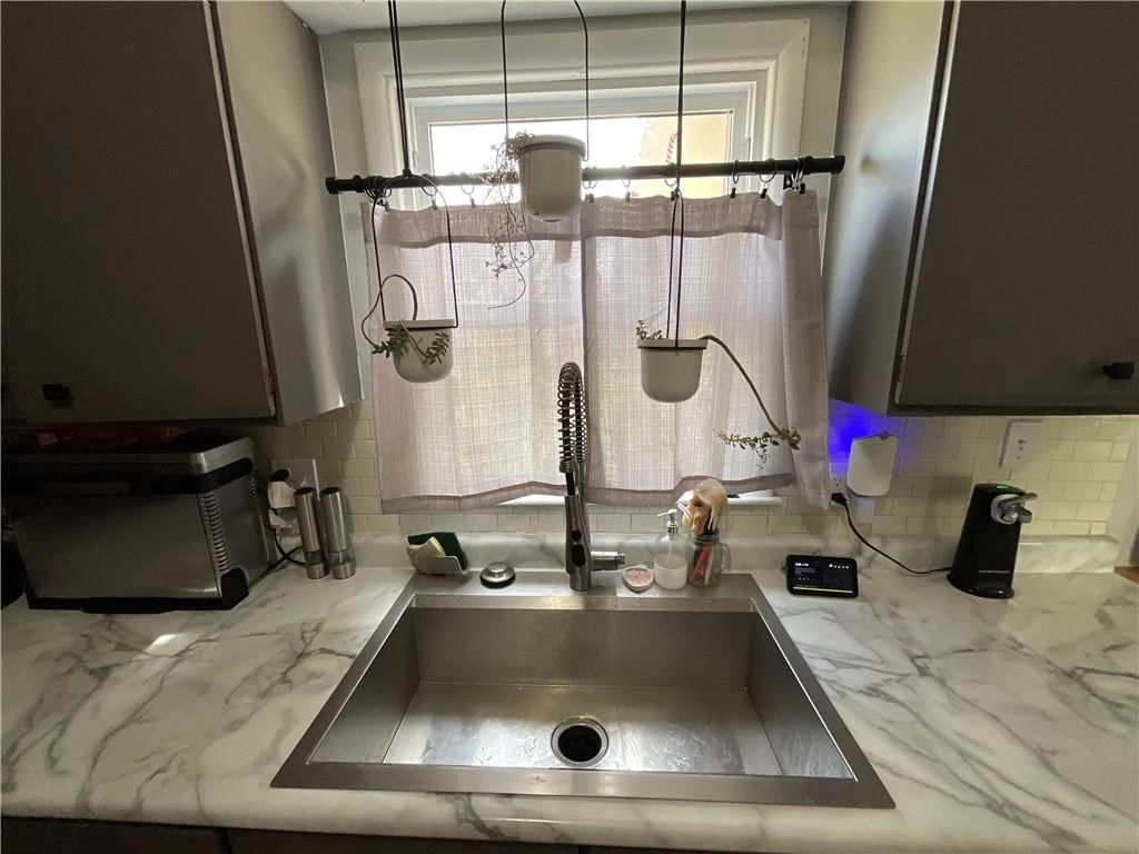 713 W Colonel Drive — photo 15