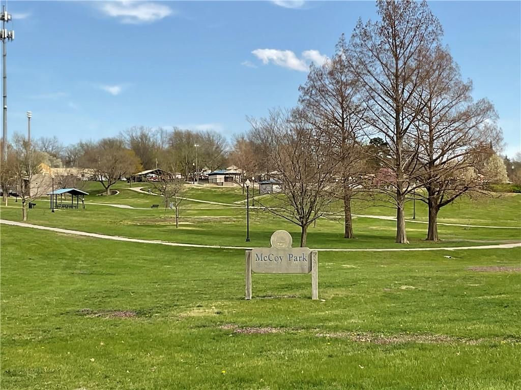 713 W Colonel Drive — photo 35