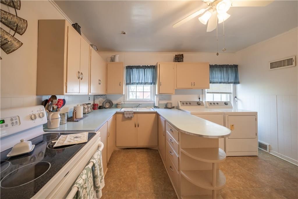 1319 Madison Street — photo 12