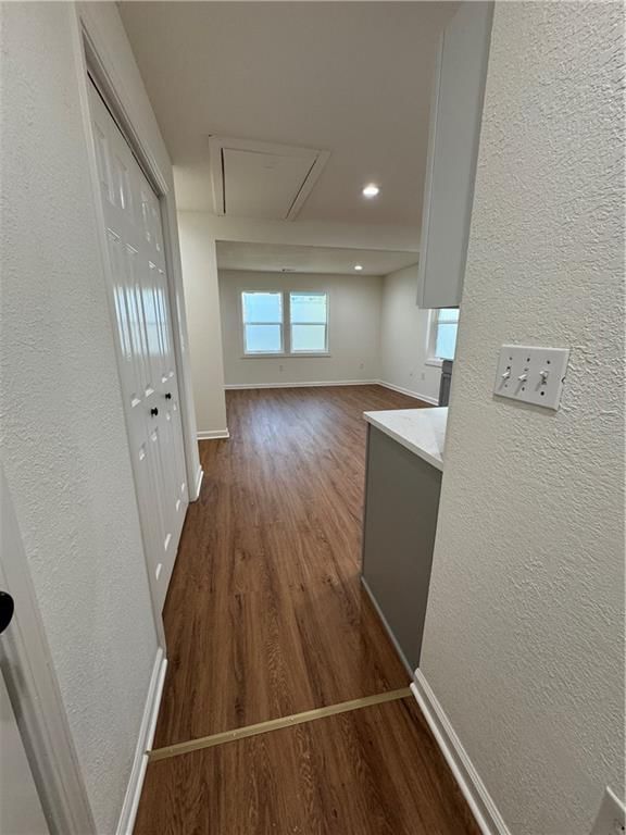 4730 Woodend Avenue — photo 23