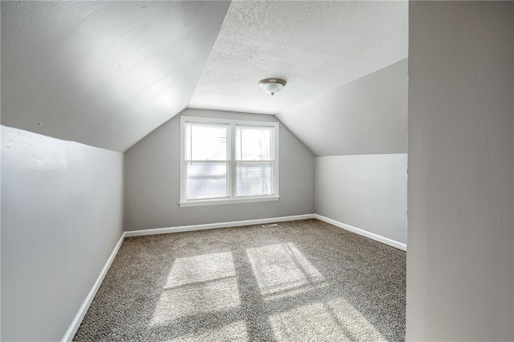 4805 E 43rd Street — photo 17