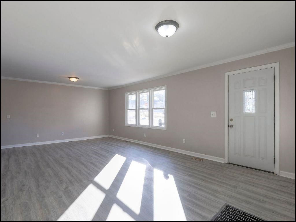 301 Dan Street — photo 3