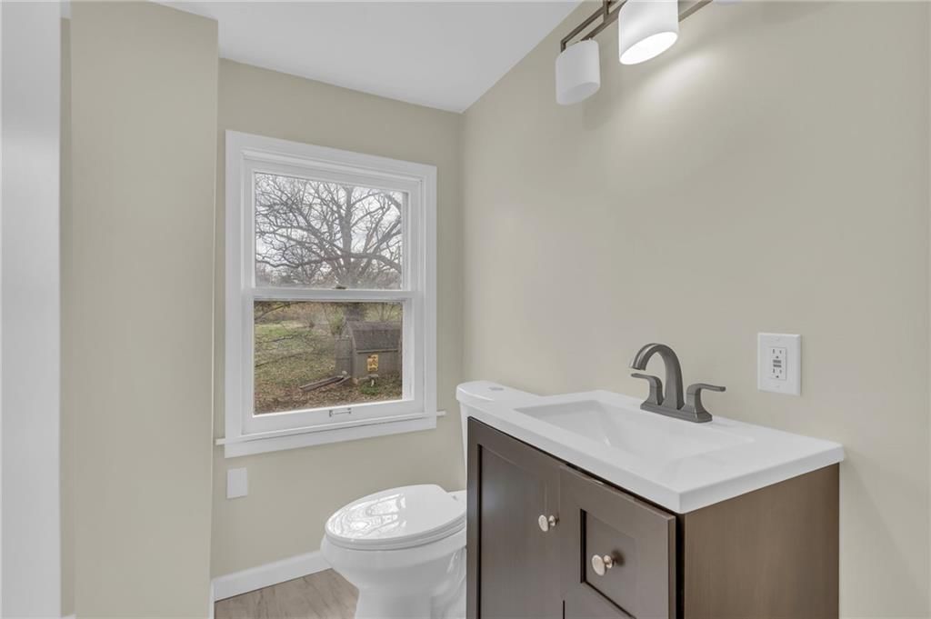715 E Gudgell Avenue — photo 23