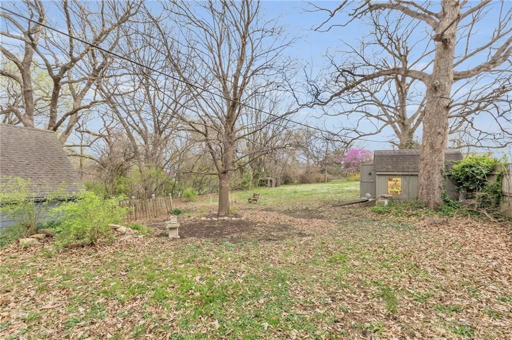 715 E Gudgell Avenue — photo 25