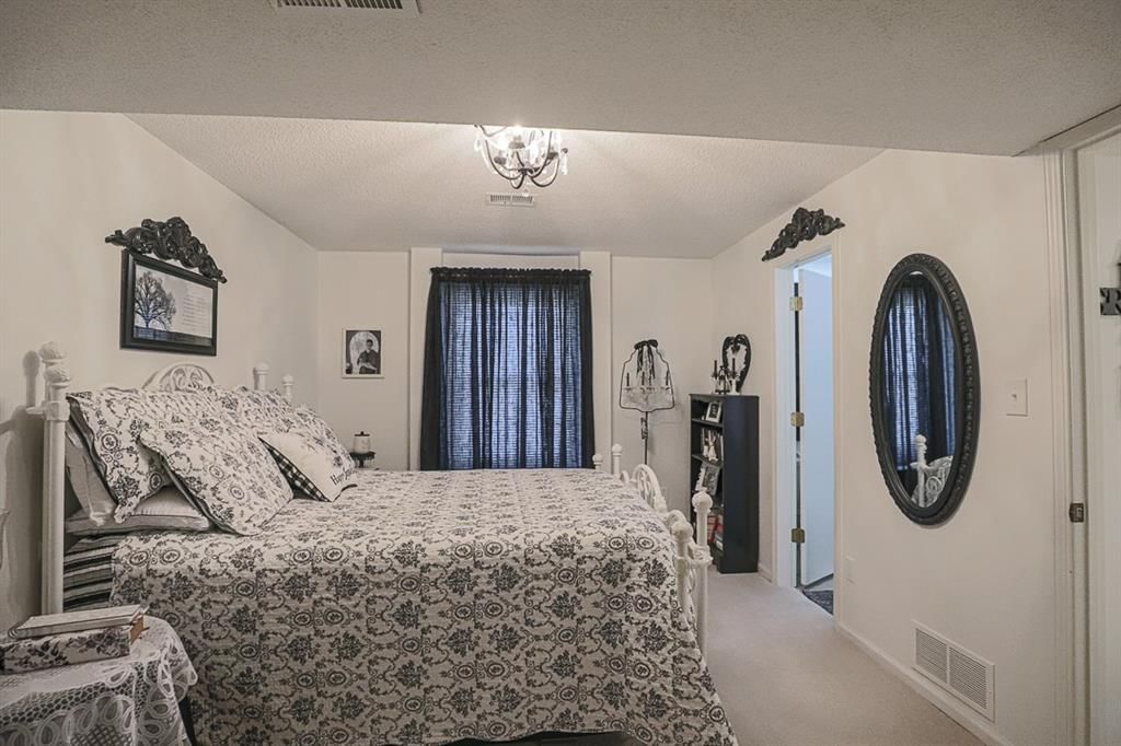 1911 SW Brighton Place — photo 42