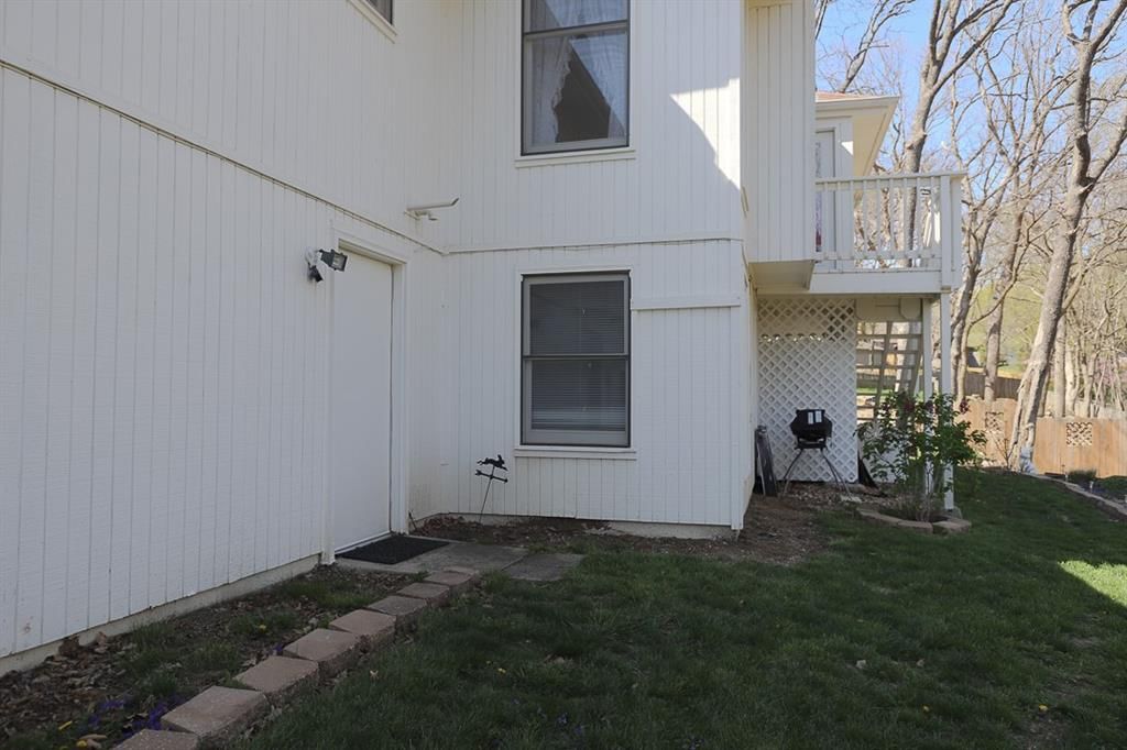 1911 SW Brighton Place — photo 51
