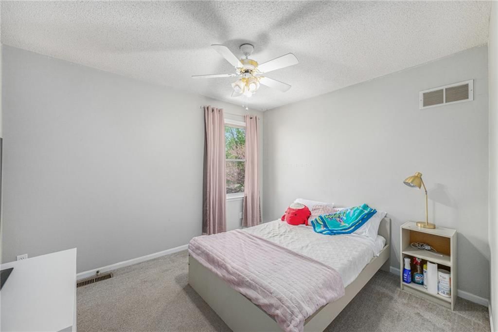 17232 W 157th Street — photo 18