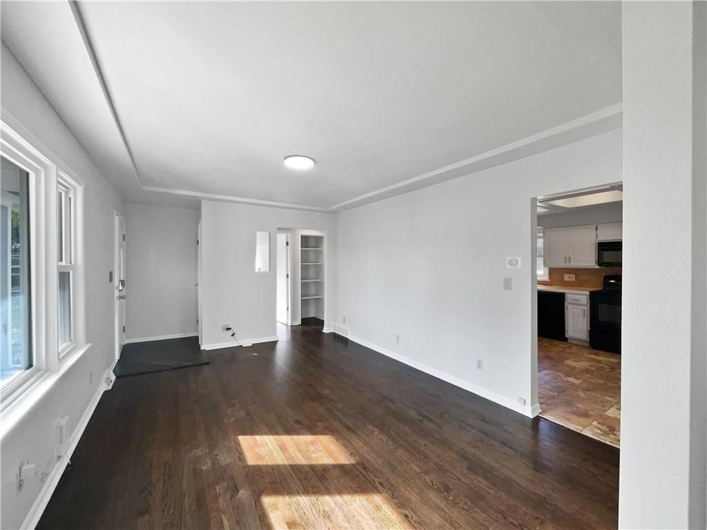11715 W 68th Terrace — photo 3