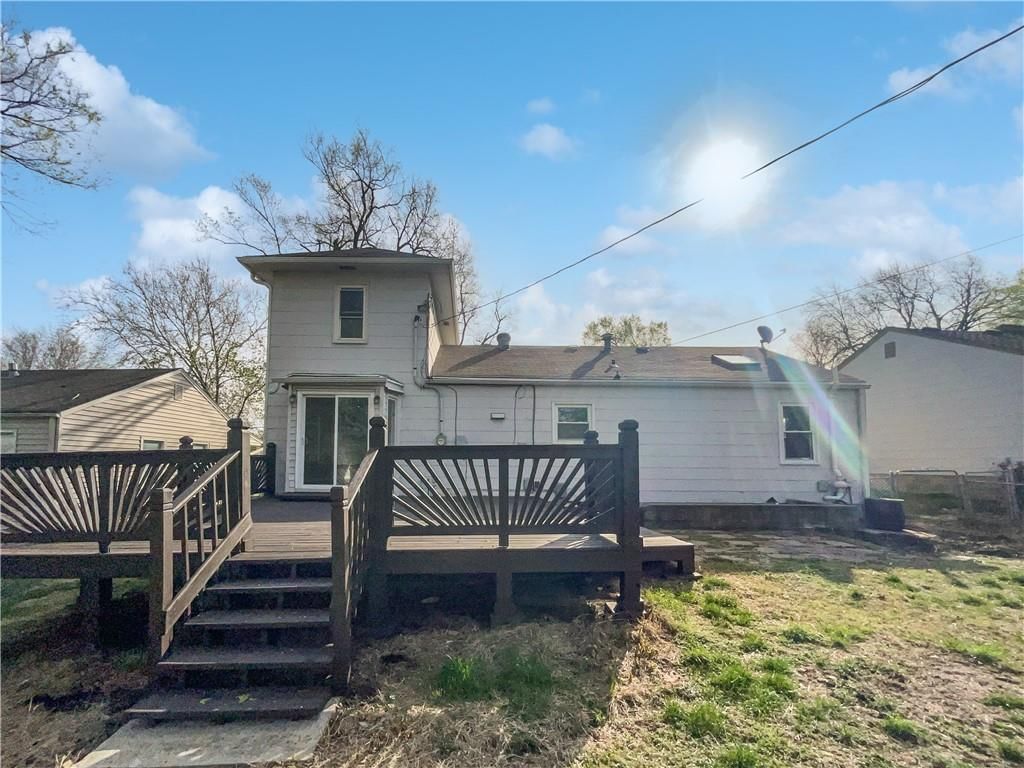 11715 W 68th Terrace — photo 8