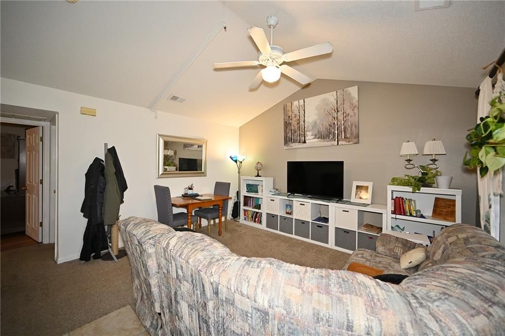6956 N Olive Street — photo 6