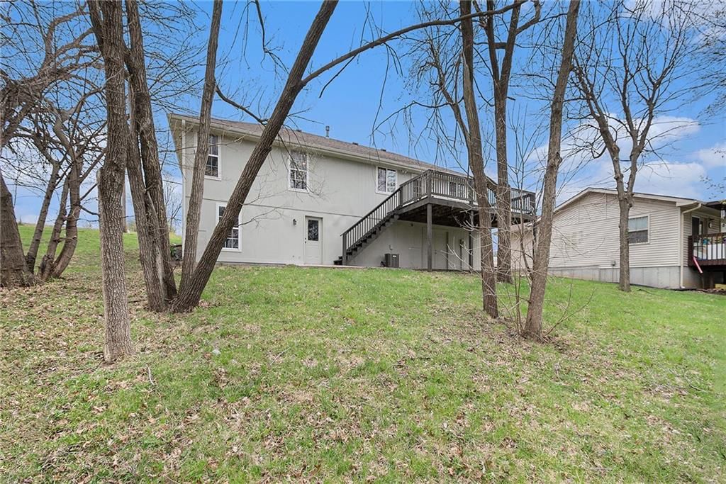 806 S Woodbine Road — photo 31