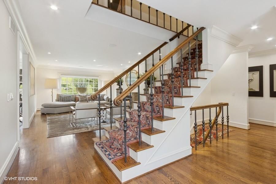 26 Compton Court — photo 16