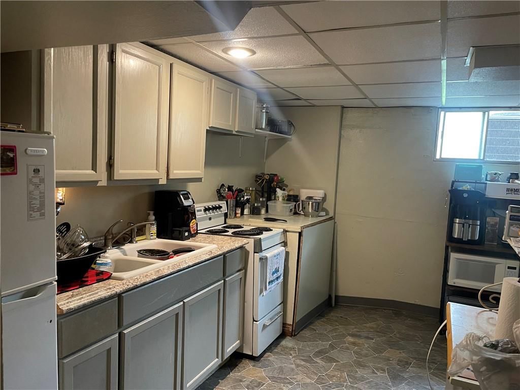 1016 S Cedar Street — photo 17