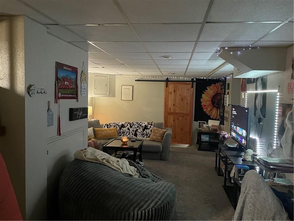 1016 S Cedar Street — photo 18