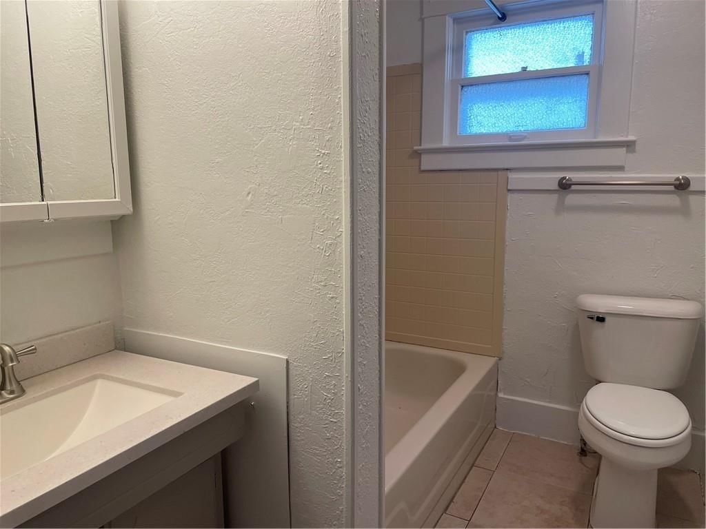 1016 S Cedar Street — photo 29