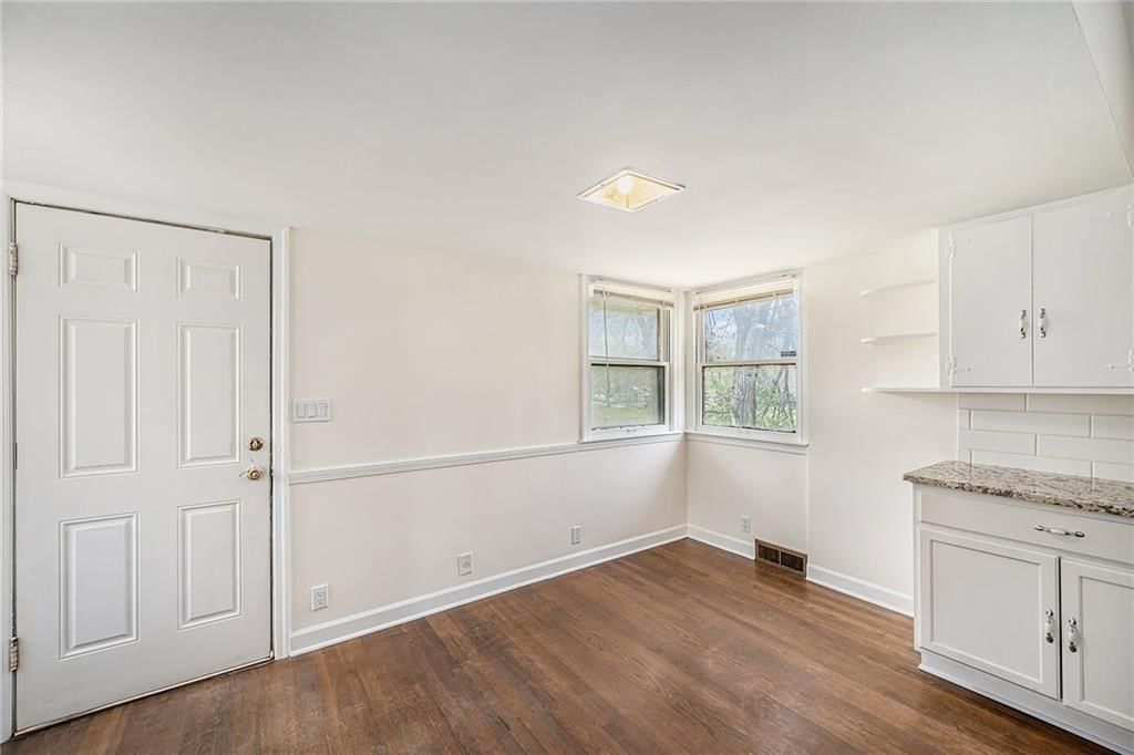 1901 E 70th Terrace — photo 14