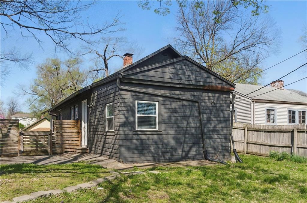 4523 Adams Street — photo 32