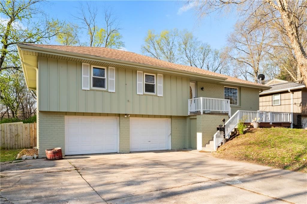 18103 E Cheyenne Drive — photo 2