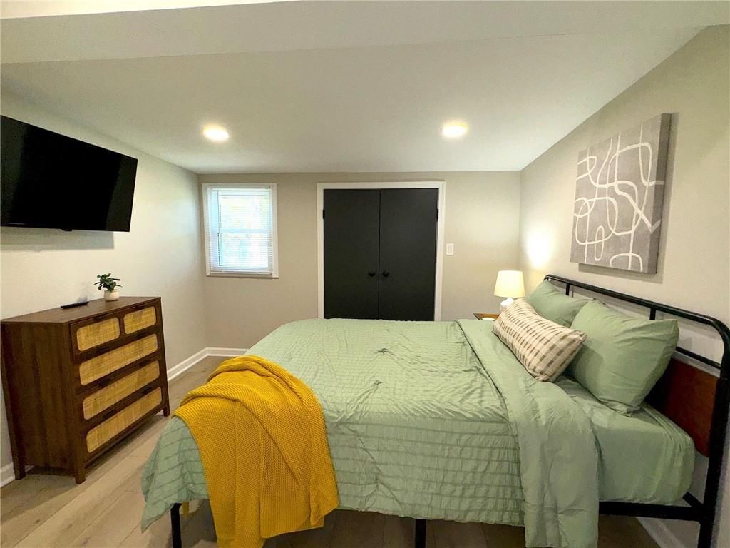 415 N Cherry Street — photo 17