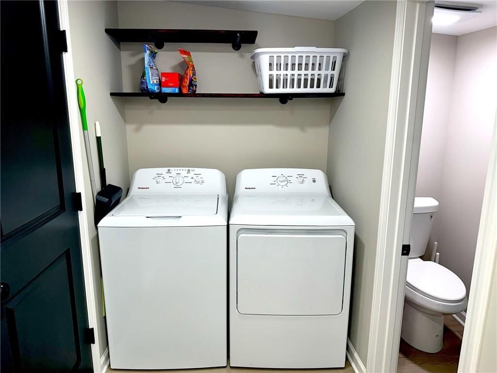 415 N Cherry Street — photo 20