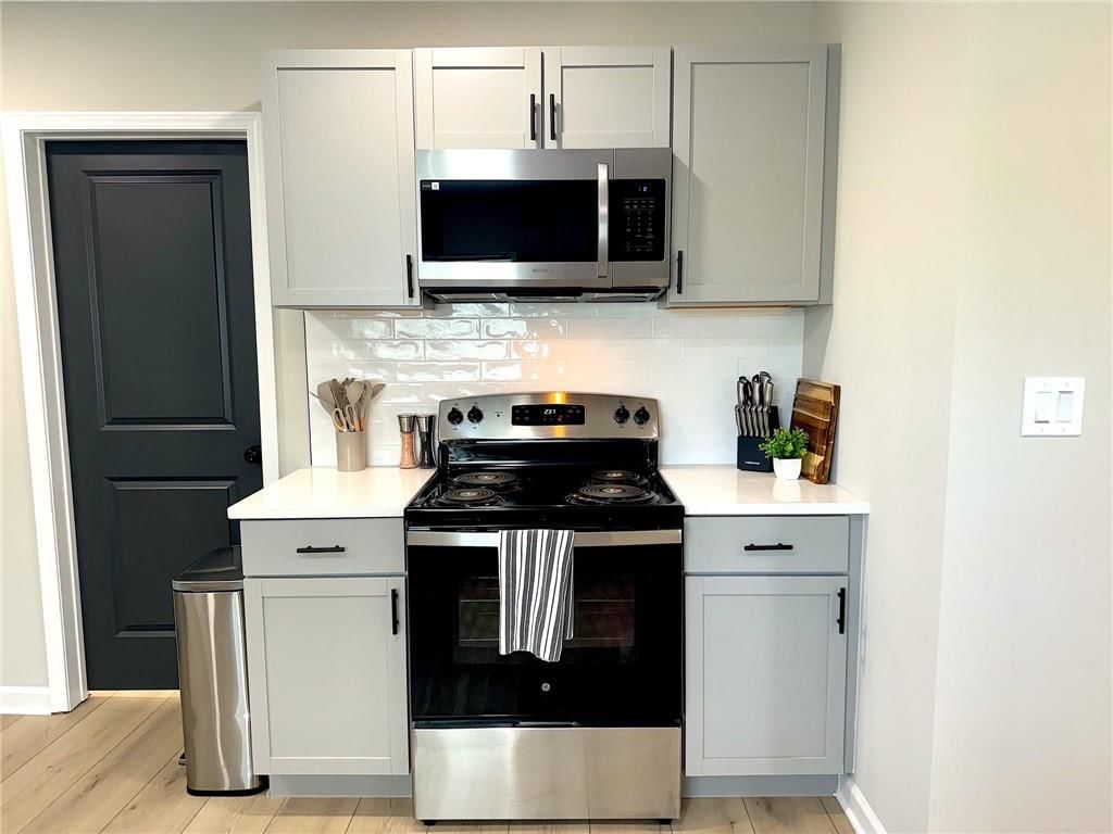 415 N Cherry Street — photo 3
