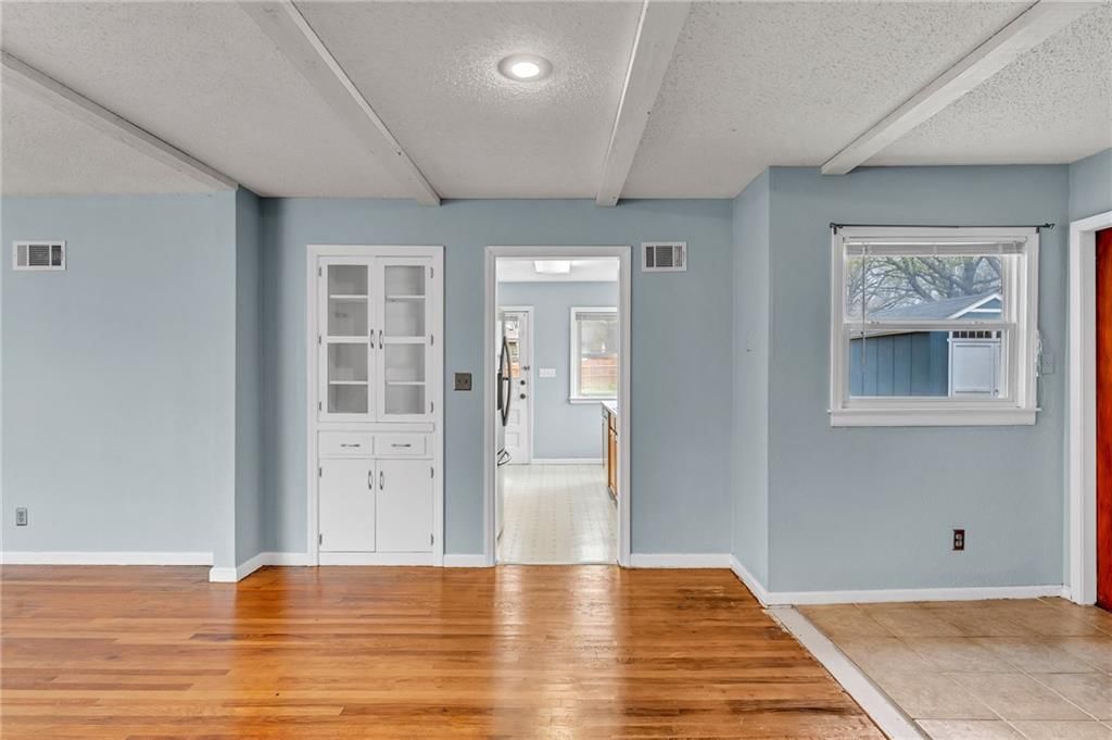 1334 S Poplar Street — photo 18