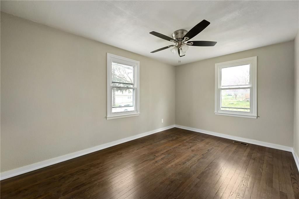 1210 LITTLE Avenue — photo 18