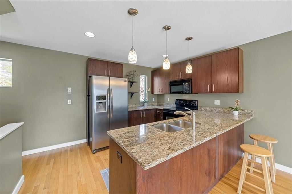 4118 Walnut Street — photo 11