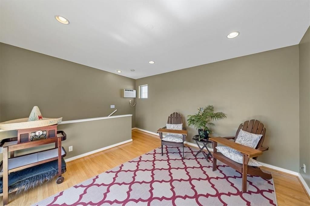 4118 Walnut Street — photo 24