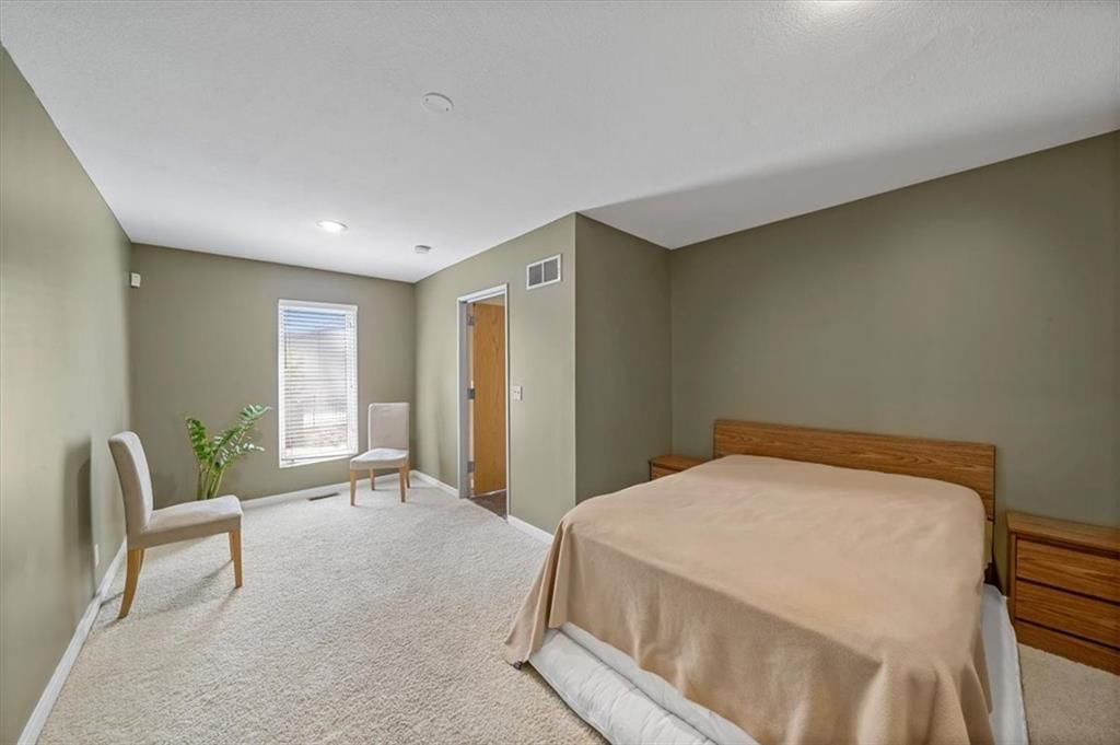 4118 Walnut Street — photo 9
