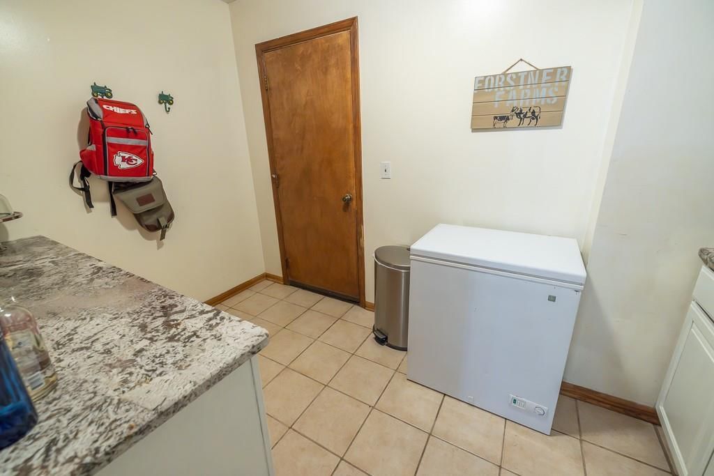 45230 E 201 Street — photo 51