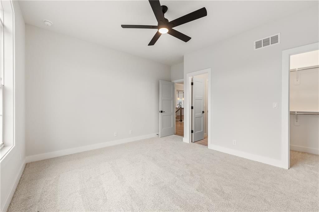 16929 Parkhill Street — photo 29