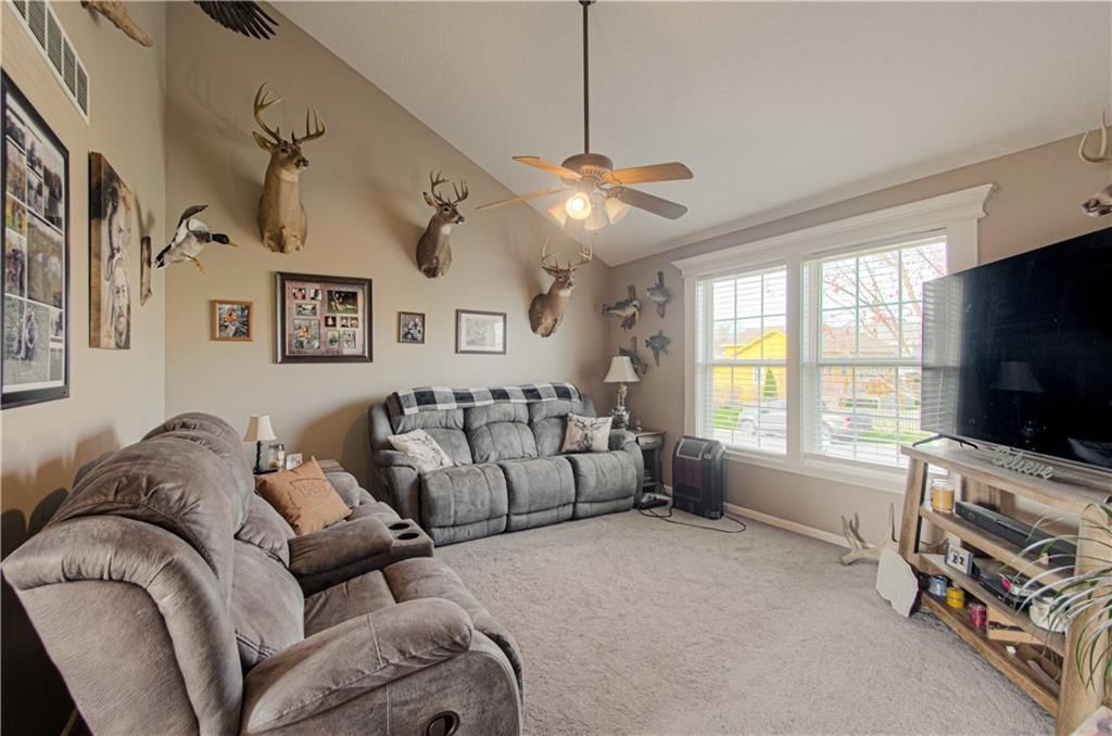 308 Willow Wood Street — photo 5