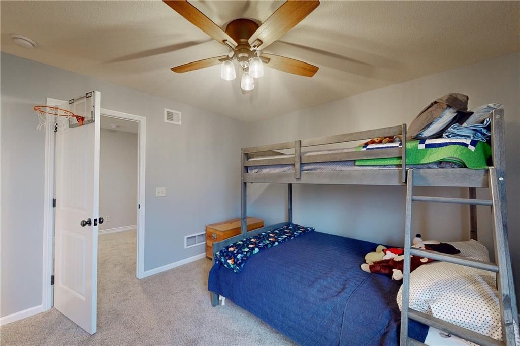 1546 Brompton Lane — photo 46
