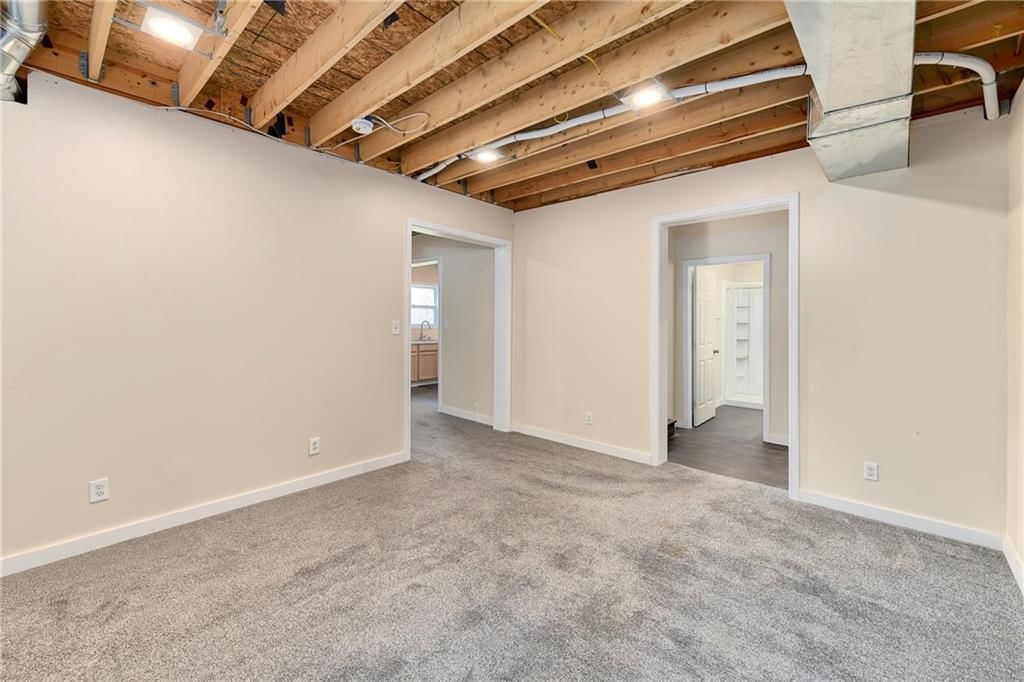 2161 N Whipple Road — photo 30