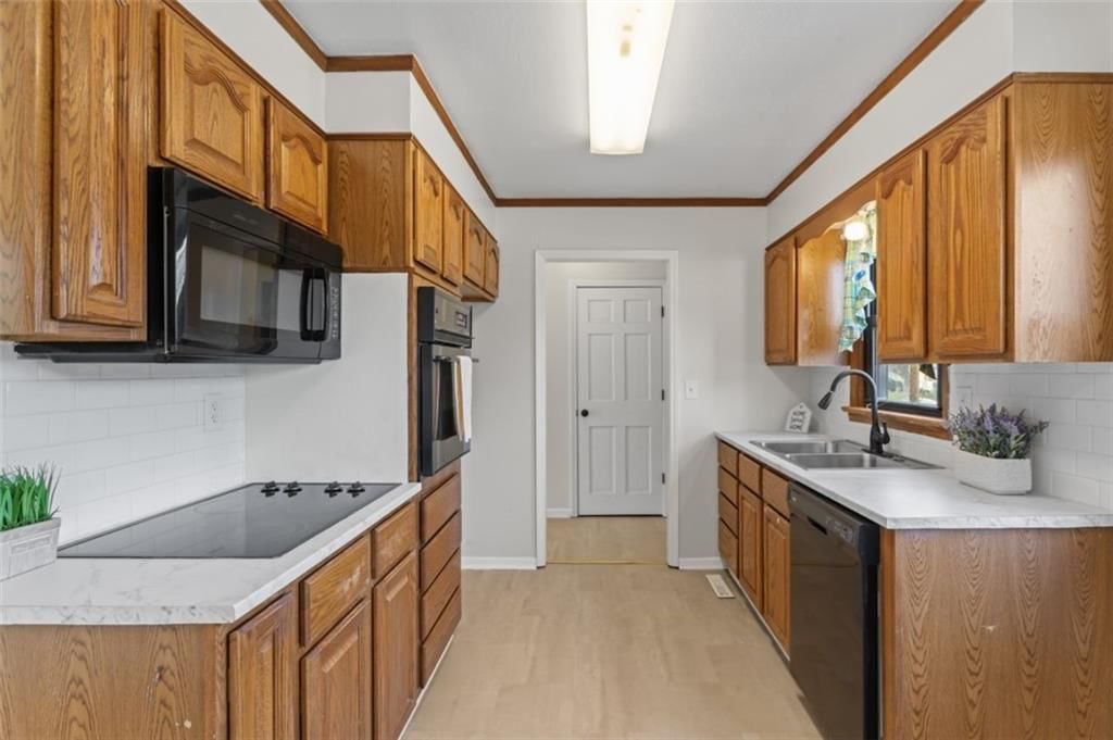 8709 E 84th Street — photo 15