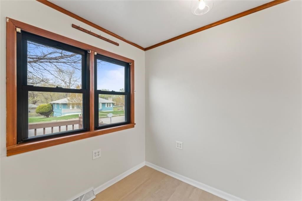 8709 E 84th Street — photo 16
