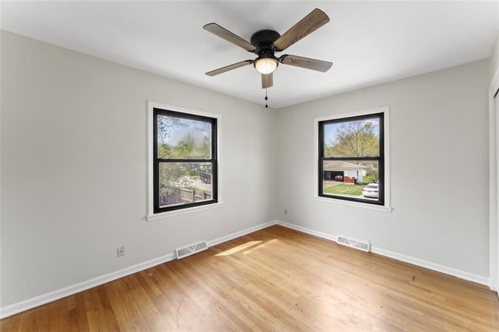 8709 E 84th Street — photo 22