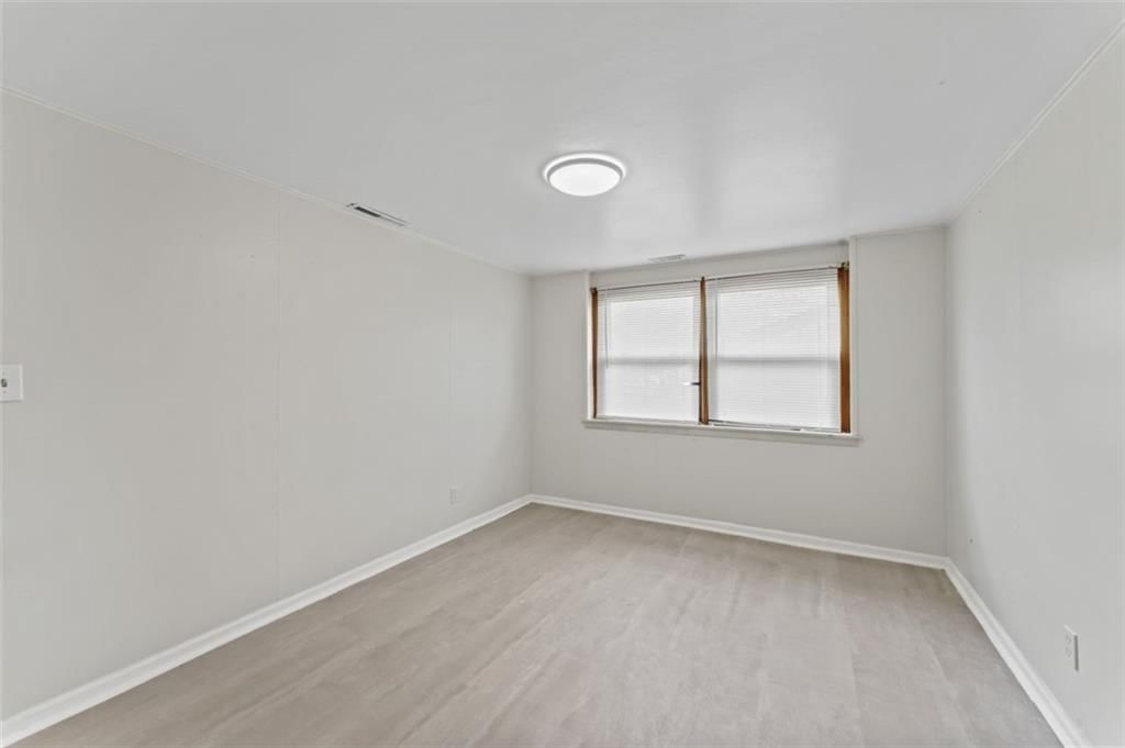8709 E 84th Street — photo 29